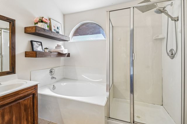 6008 Marsh Rail Drive, Denton, TX 76208