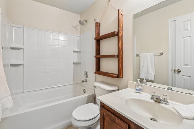 6008 Marsh Rail Drive, Denton, TX 76208