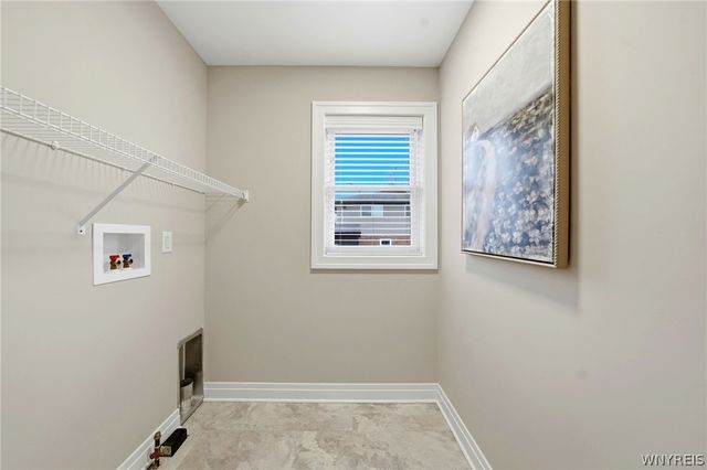 48 Ivy Way, Lancaster, NY 14086