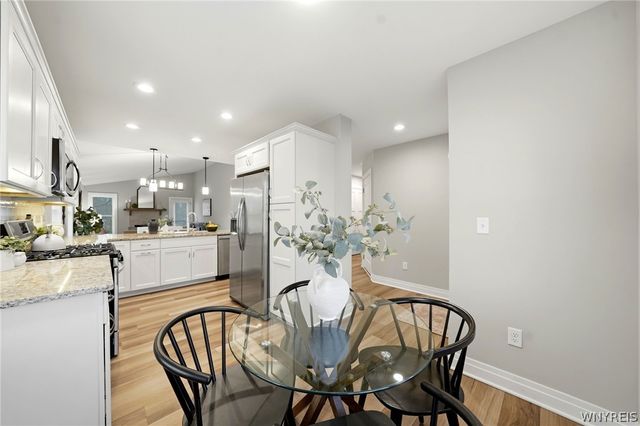 48 Ivy Way, Lancaster, NY 14086