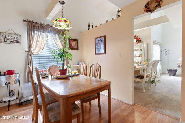 38 Kentucky Way, Freehold, NJ 07728