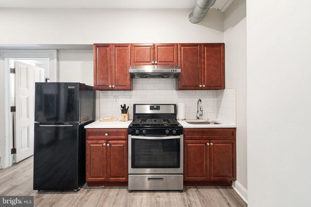 1620 MOUNT VERNON ST, Philadelphia, PA 19130