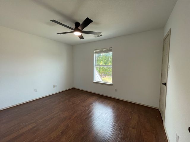 6030 Bentwood Drive, Midlothian, TX 76065