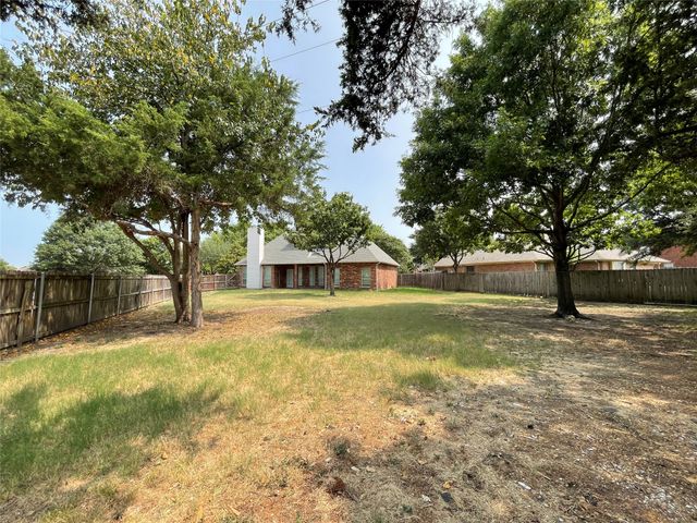 6030 Bentwood Drive, Midlothian, TX 76065