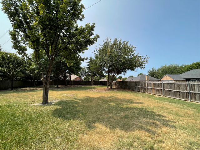 6030 Bentwood Drive, Midlothian, TX 76065