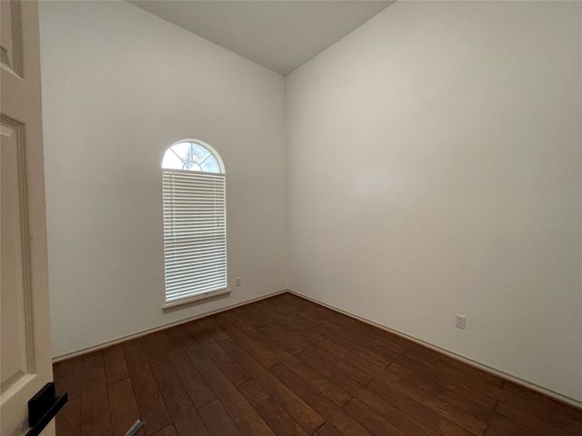 6030 Bentwood Drive, Midlothian, TX 76065
