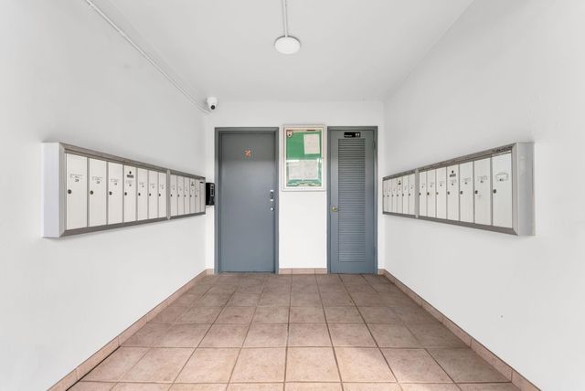 7401 Pines Boulevard 201, Pembroke Pines, FL 33024