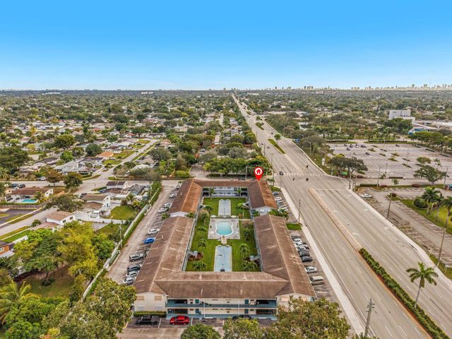 7401 Pines Boulevard 201, Pembroke Pines, FL 33024
