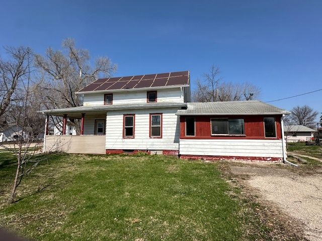 102 N Jackson Street, Gardner, IL 60424