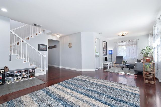 1136 Kensington Ln, Lincoln, CA 95648