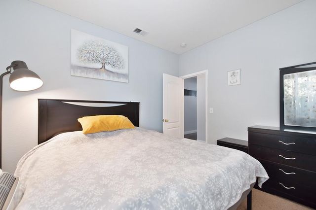 1136 Kensington Ln, Lincoln, CA 95648