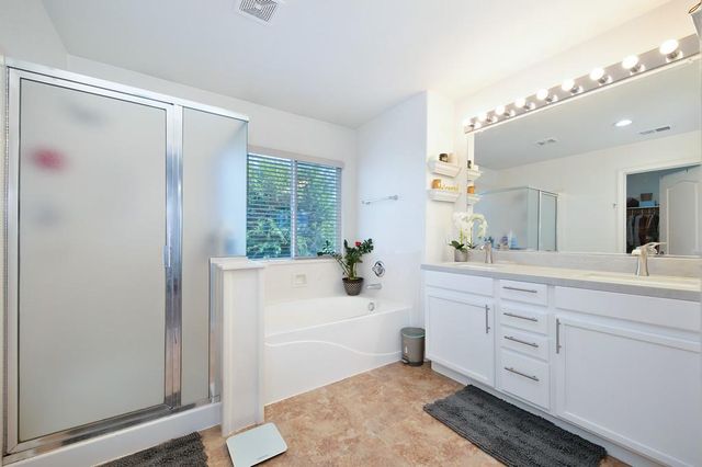 1136 Kensington Ln, Lincoln, CA 95648