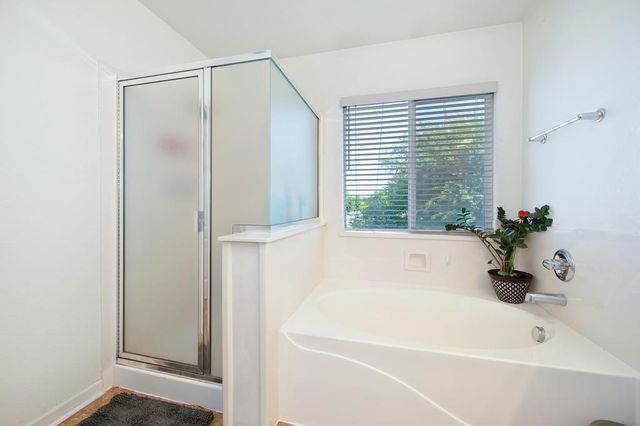 1136 Kensington Ln, Lincoln, CA 95648