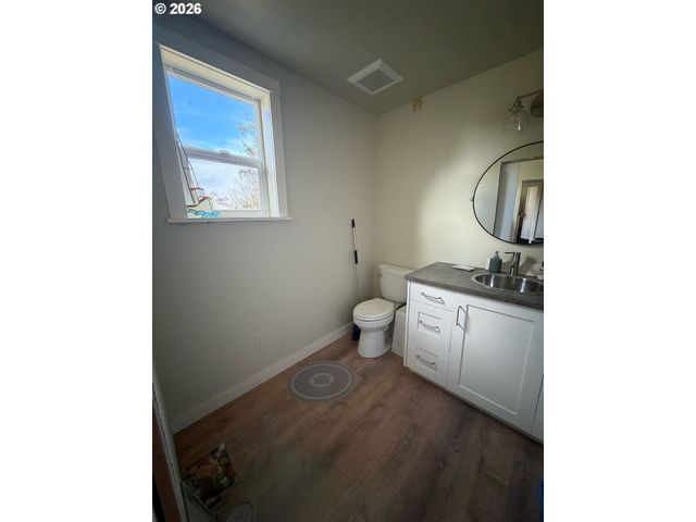 91191 LEWIS AND CLARK Rd, Astoria, OR 97103