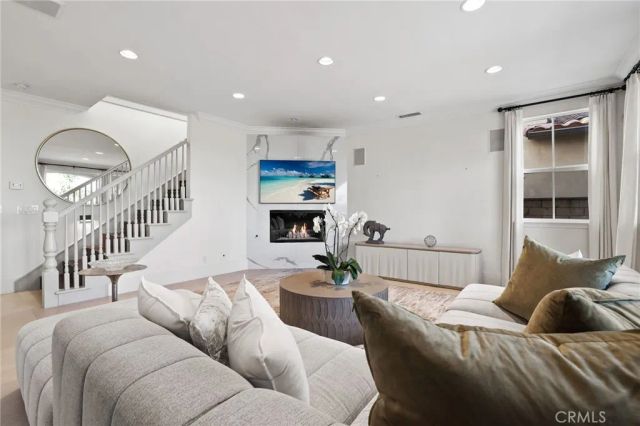 113 Bottlebrush, Irvine, CA 92603