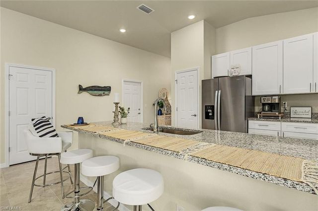 1401 SW 1ST ST, Cape Coral, FL 33993