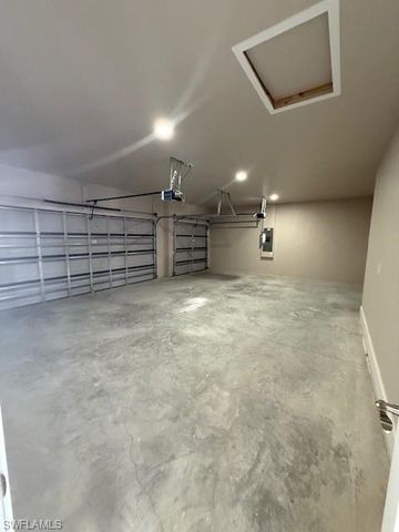 1401 SW 1ST ST, Cape Coral, FL 33993