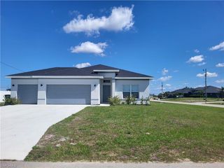 1401 SW 1ST ST, Cape Coral, FL 33993