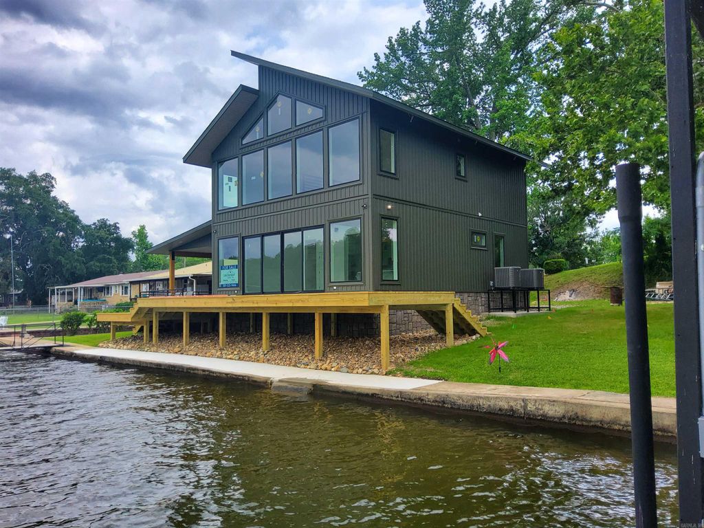 114 Pleasure Point, Hot Springs, AR 71913