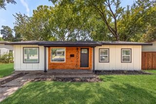 2816 Larry Drive, Garland, TX 75041