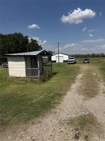 6325 Kamas Lane, Needville, TX 77461