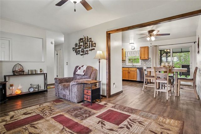 41 Authors Avenue, Henrietta, NY 14467