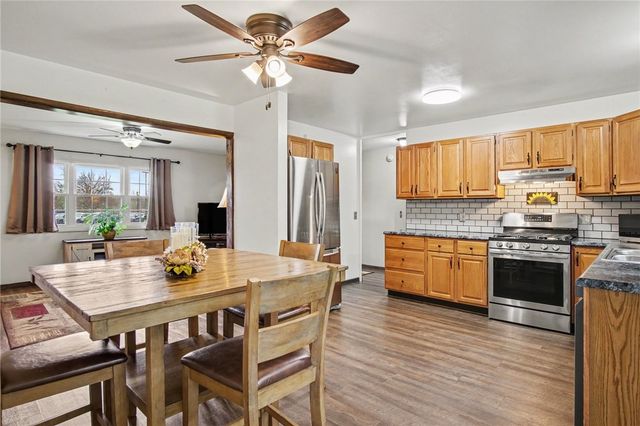 41 Authors Avenue, Henrietta, NY 14467