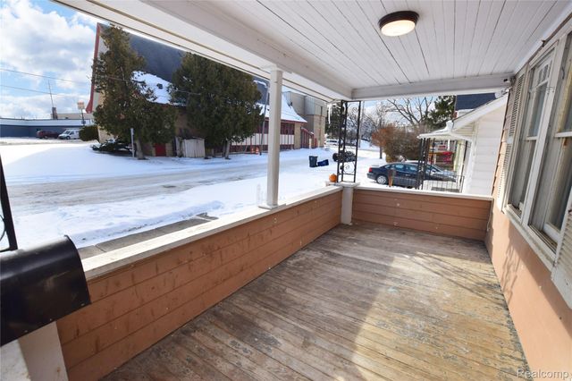 2310 Gibson Street, Flint, MI 48503