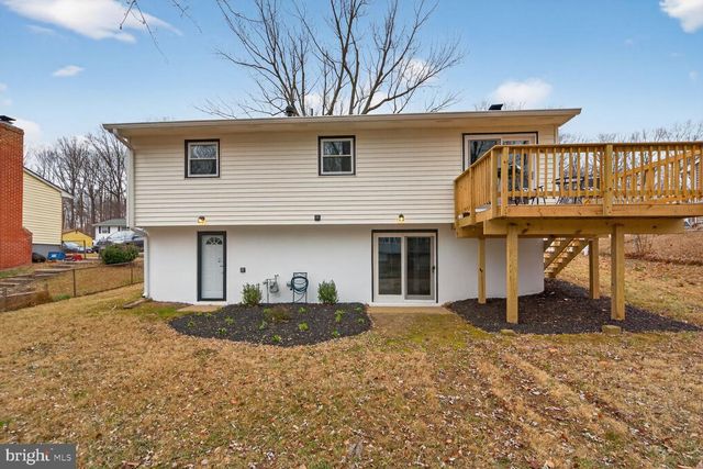 13418 HILLENDALE DR, Woodbridge, VA 22193