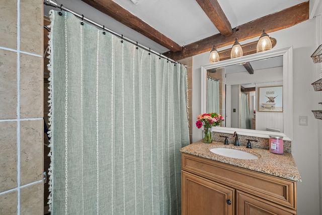 206 South St, Northborough, MA 01532