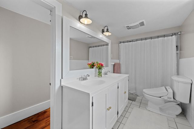 206 South St, Northborough, MA 01532