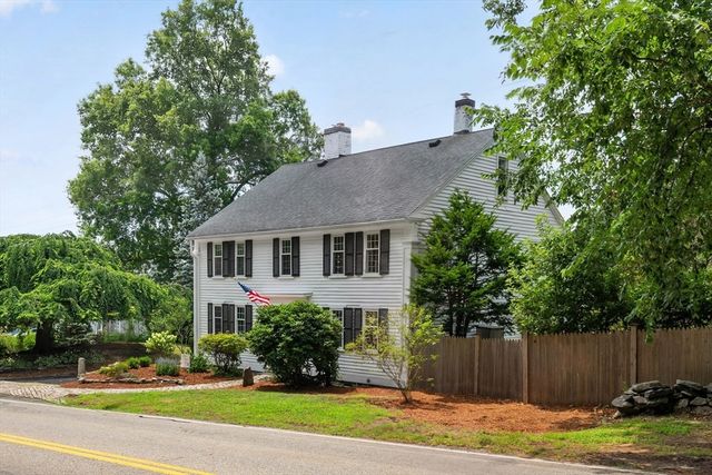 206 South St, Northborough, MA 01532