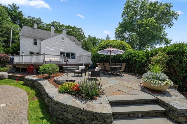 206 South St, Northborough, MA 01532