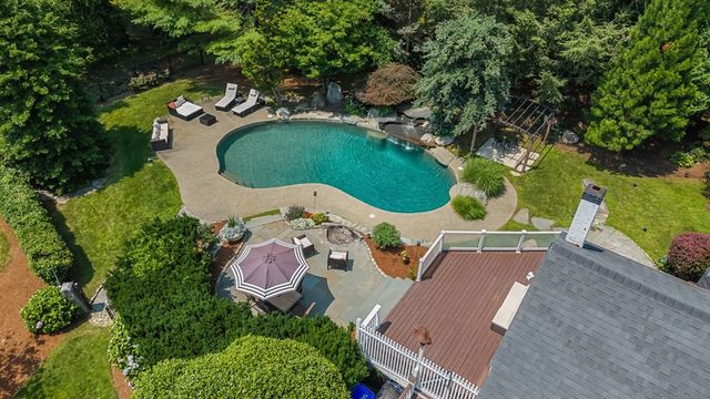 206 South St, Northborough, MA 01532
