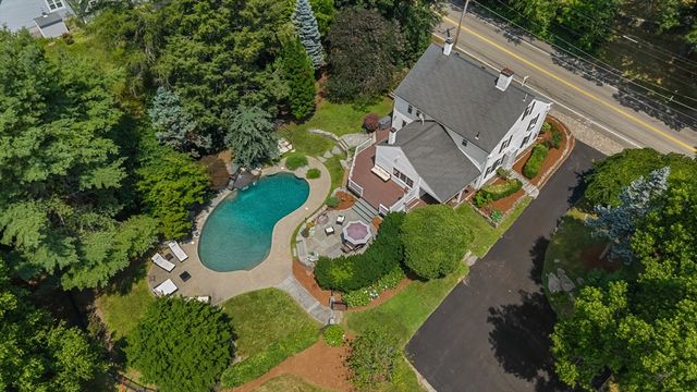 206 South St, Northborough, MA 01532