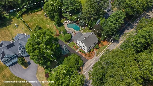 206 South St, Northborough, MA 01532