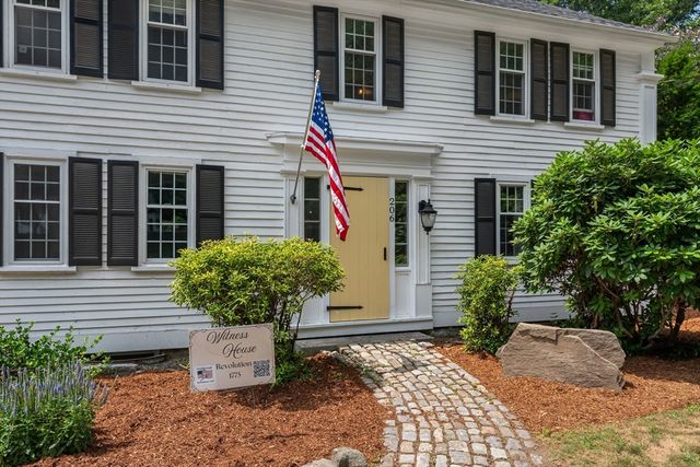 206 South St, Northborough, MA 01532