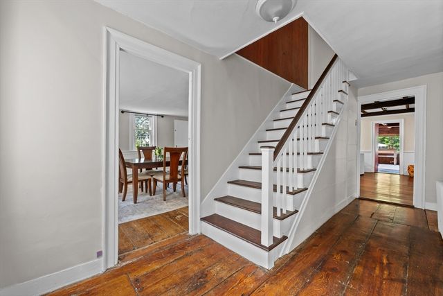 206 South St, Northborough, MA 01532