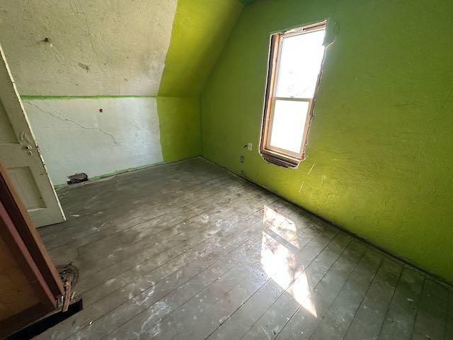 807 County Road 6, Renville, MN 56284