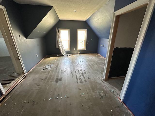 807 County Road 6, Renville, MN 56284