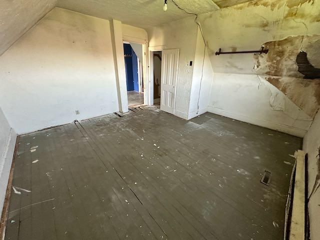 807 County Road 6, Renville, MN 56284