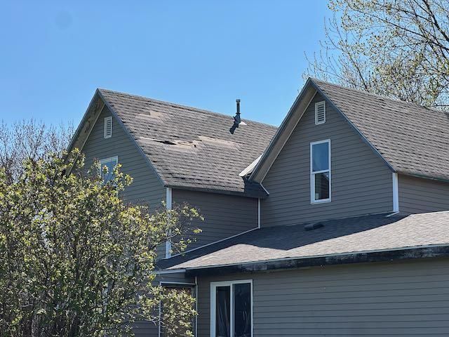 807 County Road 6, Renville, MN 56284