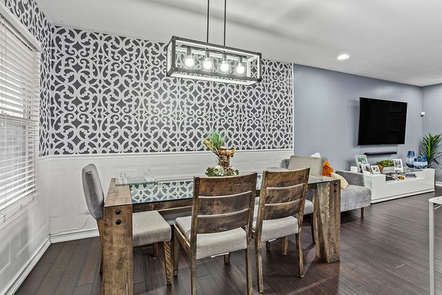 5113 Coulter Road, Oak Forest, IL 60452