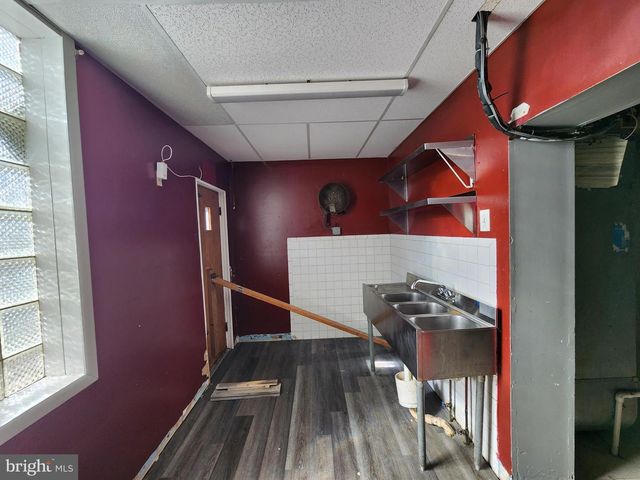 601 N POTOMAC ST, Baltimore, MD 21205