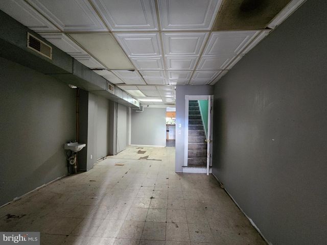 601 N POTOMAC ST, Baltimore, MD 21205