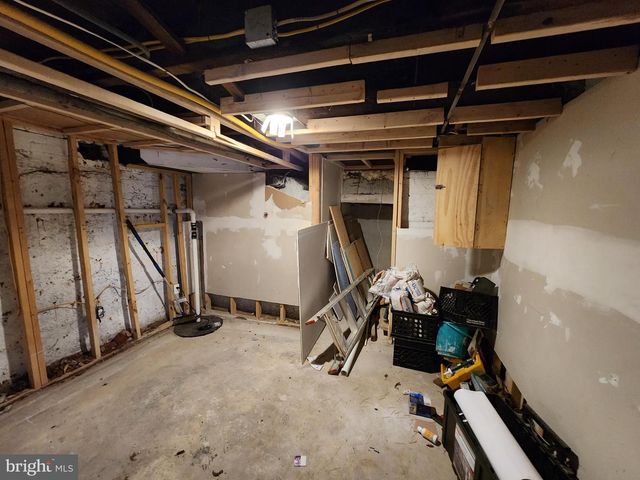 601 N POTOMAC ST, Baltimore, MD 21205