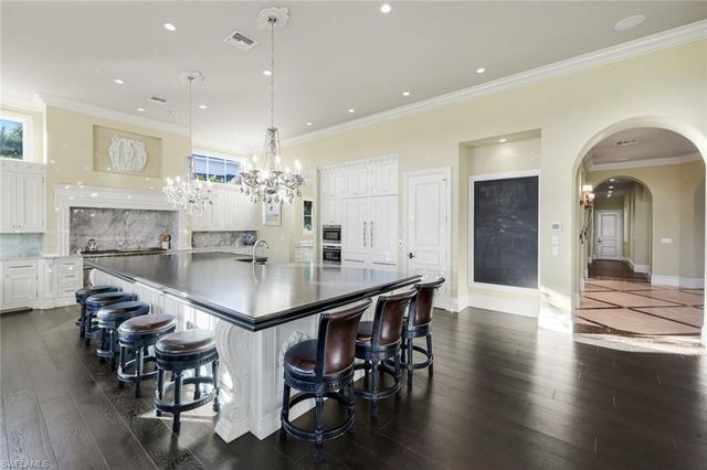 16740 Prato WAY, Naples, FL 34110