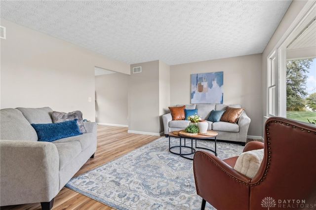 807 Linkhart Road, Adams Twp, OH 45177