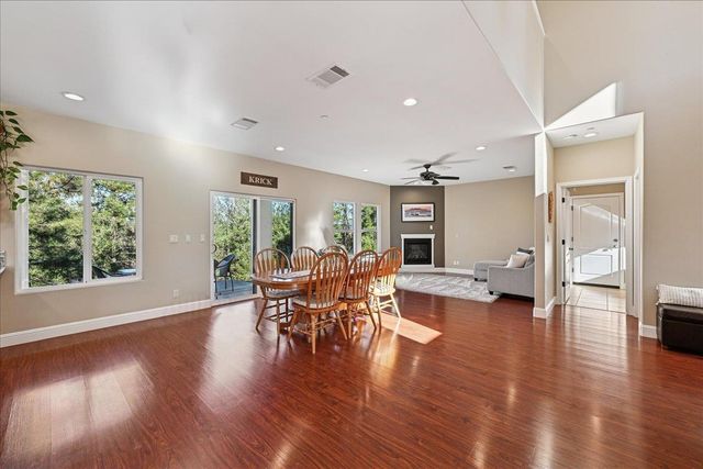 21895 One Fine Pl, Colfax, CA 95713