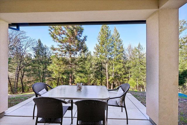 21895 One Fine Pl, Colfax, CA 95713